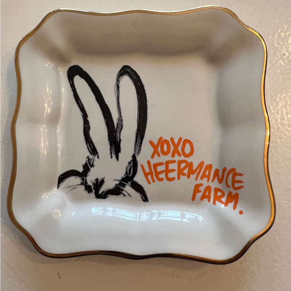 Hunt Slonem Iconic Rabbit Plate 5.25” x 5.25” black on cream w/ Gold Trim